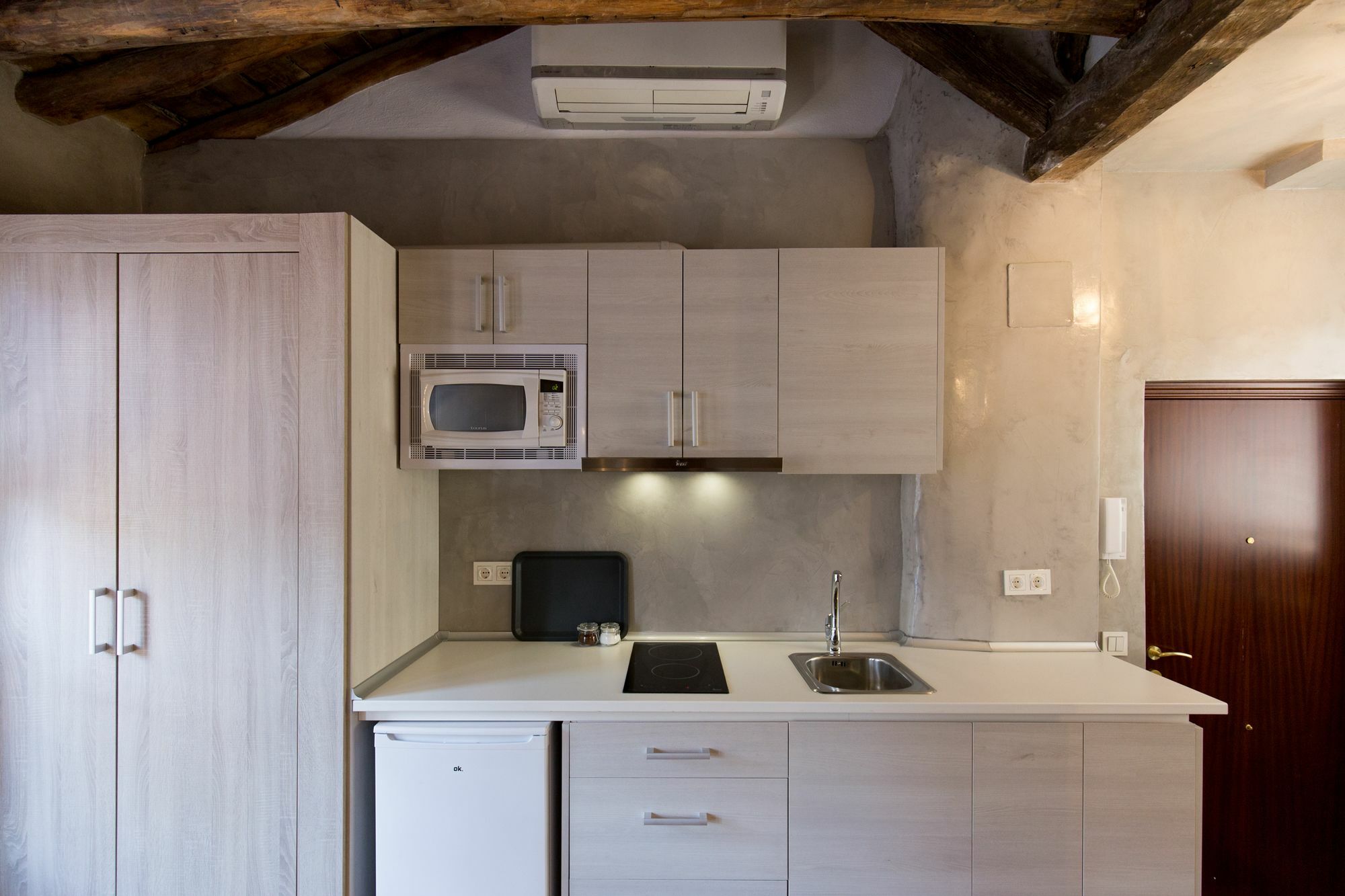 Los Lobos Suites Apartamentos Granada Eksteriør bilde