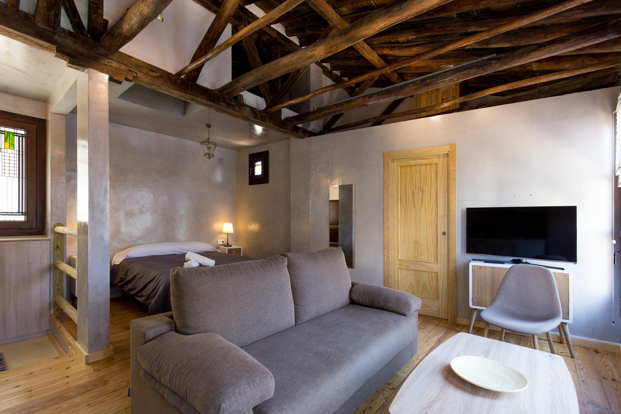 Los Lobos Suites Apartamentos Granada Eksteriør bilde