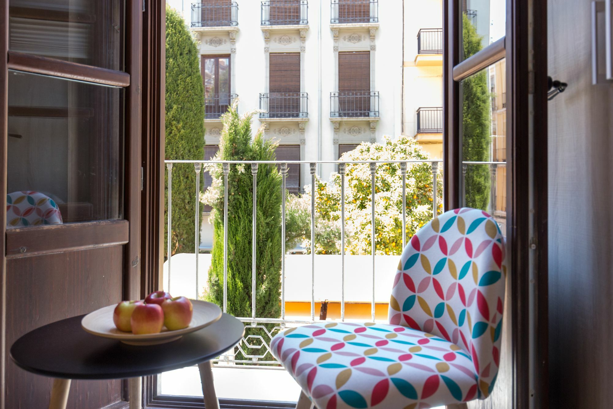 Los Lobos Suites Apartamentos Granada Eksteriør bilde